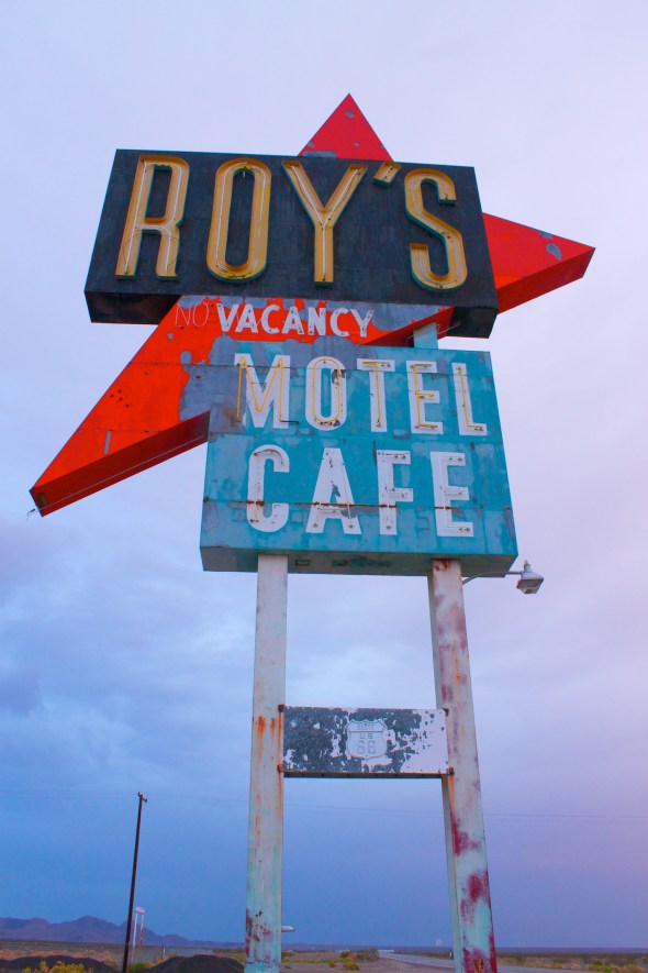 Roy's Cafe